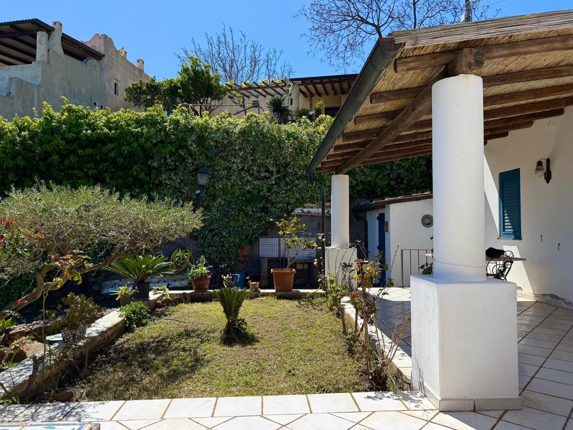 Villa 'A Pisa Lipari  Extérieur photo