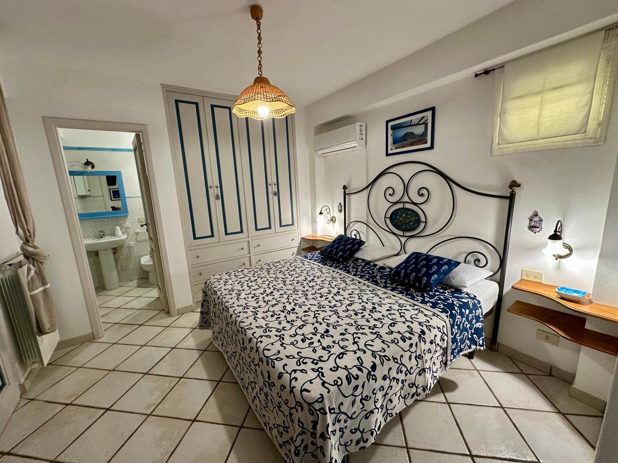 Villa 'A Pisa Lipari  Extérieur photo